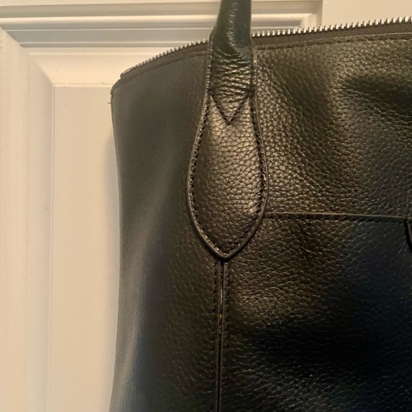 Lodis Versatile Black Leather Tote - Picture 3 of 7